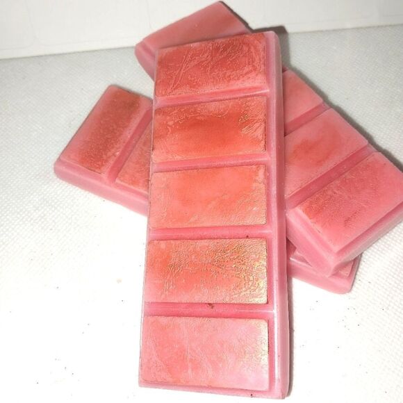 hand crafted limited edition Pink Zebra wax Melt bar 1pc - Picture 3 of 6